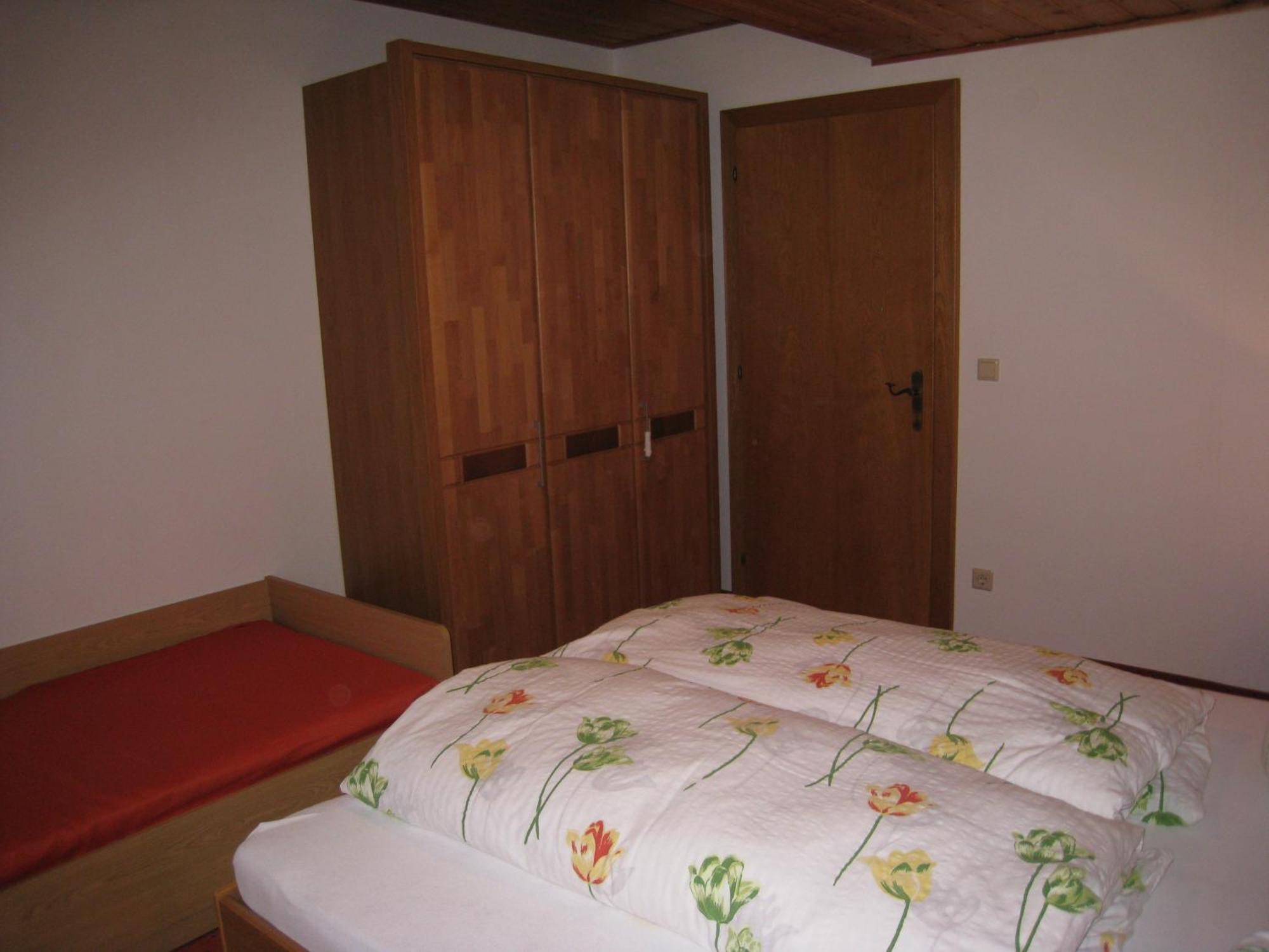 Haus Birgit Hotel เพทท์นอย อัม อาร์ลแบร์ก ภายนอก รูปภาพ